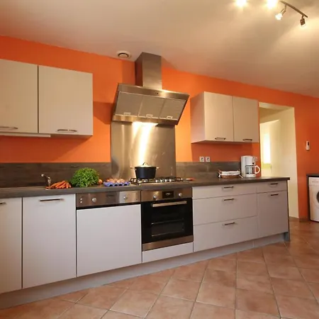 Renovee Avec Jardin Clos, Terrasse, Jeux, 5 Chambres, Et Animaux Acceptes - Fr-1-497-109 Holiday home *
